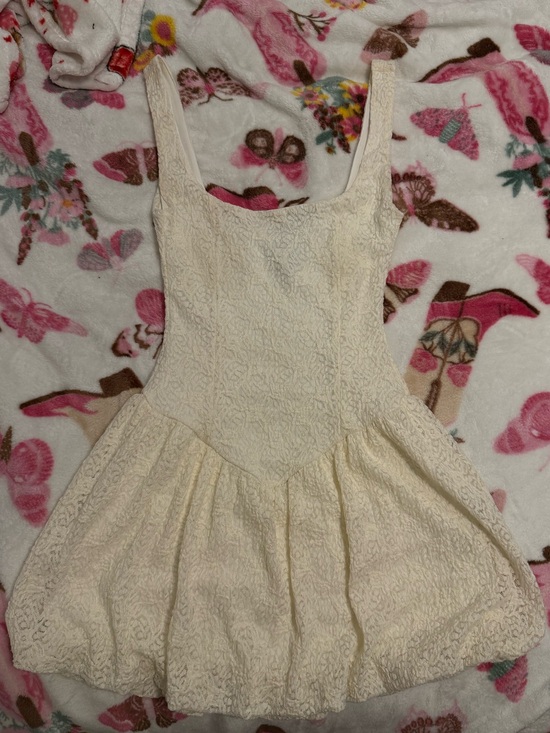 Windsor Dresses & Skirts - Windsor Cream Lace Mini Dress